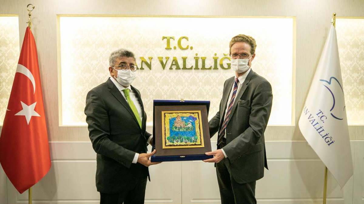 AB Türkiye Delegasyonu Başkanı Landrut Van’da