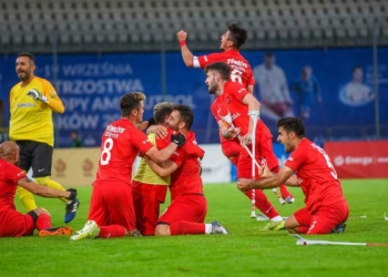 CUMHURBAŞKANI Recep Tayyip Erdoğan, Ampute Futbol Milli Takımı'nın Avrupa şampiyonluğunu kutladı. Ampute Futbol Milli Takımı Avrupa Şampiyonu oldu