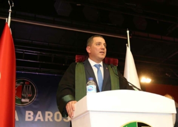 Ankara Barosu Başkanı ve Yönetim Kurulu'na dava