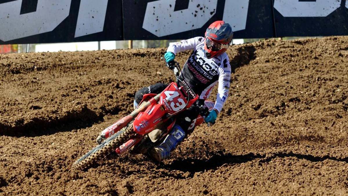 Avrupa Motokros Şampiyonu De Bortoli oldu