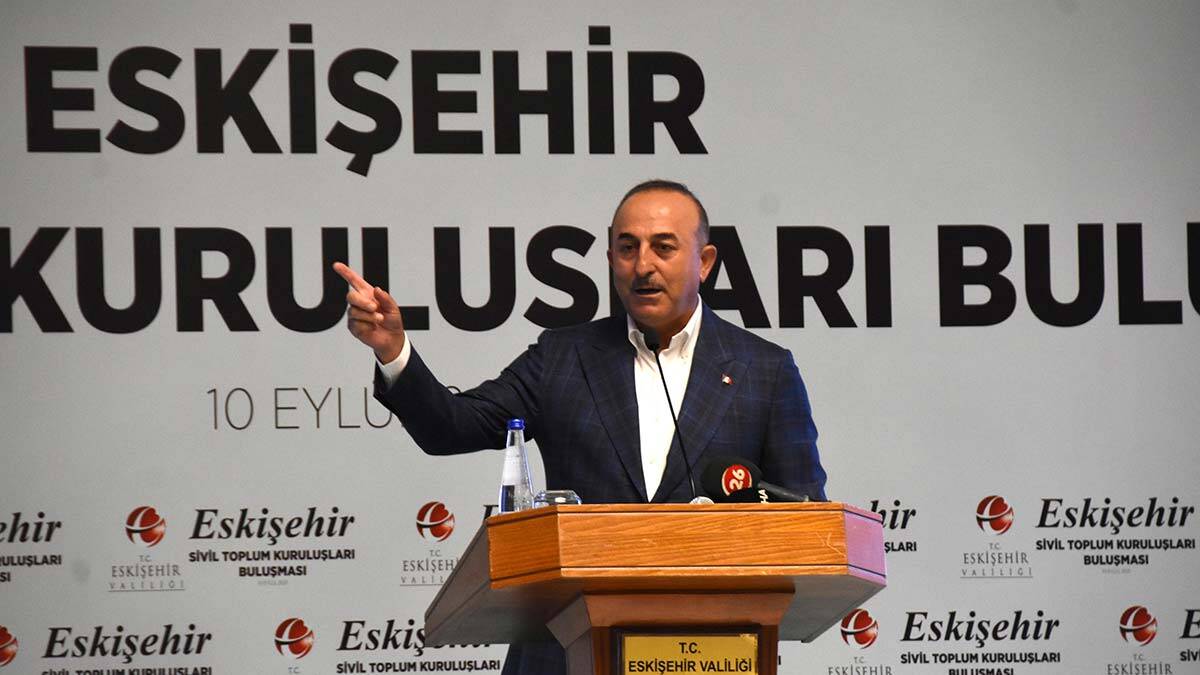 Bakan, Afganistan'da kalanlarla ilgili açıklama yaptı