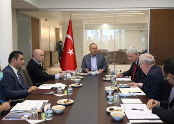 Bakan Çavuşoğlu New York'ta temaslarda bulundu