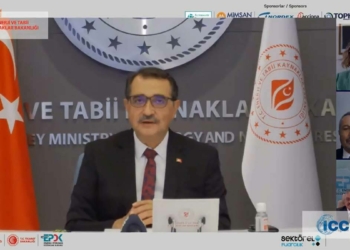Bakan Dönmez'den yenilenebilir enerji mesajı