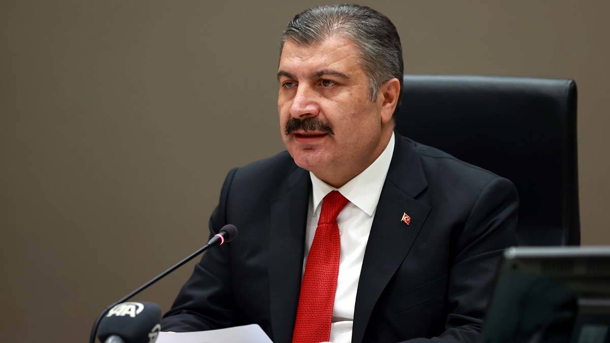 Bakan Koca: Yüz yüze eğitim olumlu devam ediyor