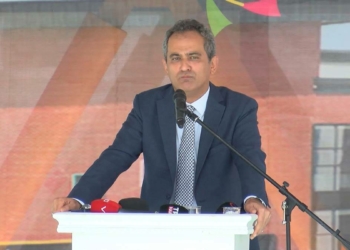 Bakan Özer'den öğretmenlere teşekkür