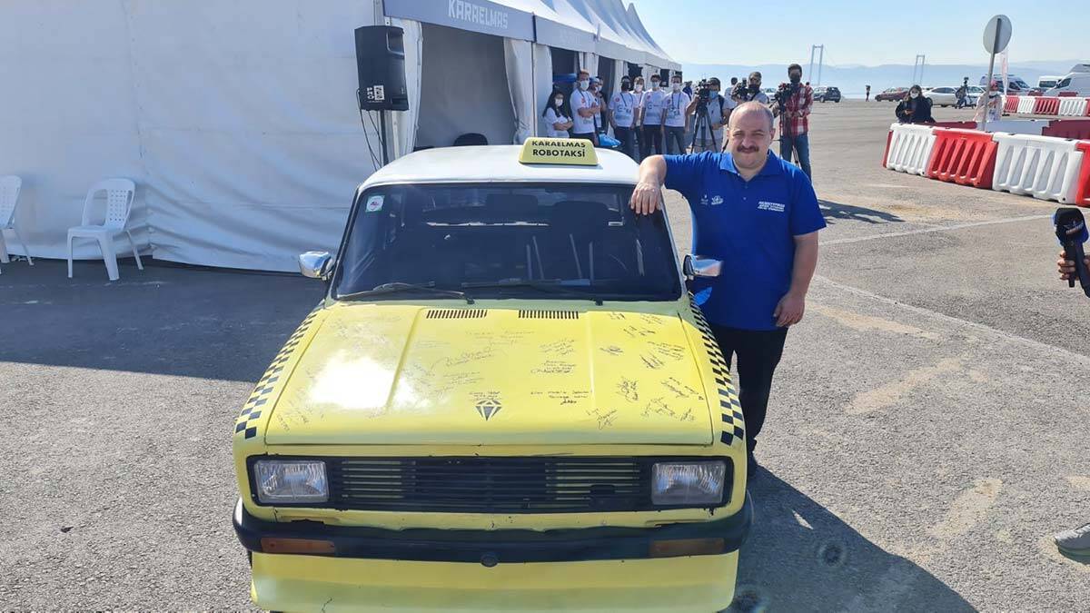 Bakan Varank: Başarı hikayesini gençler yazacak