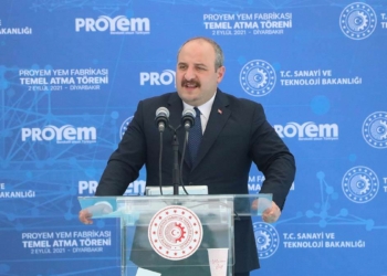 Bakan Varank: Diyarbakır’da artık gündem yatırım
