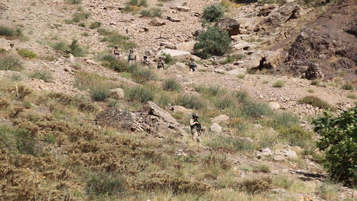 Bakanlık: 127 terörist etkisiz hale getirildi