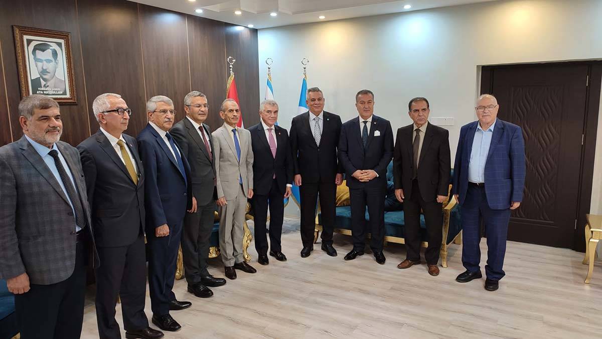 CHP heyeti, Irak Türkmen Cephesi Başkanı ile görüştü