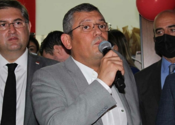 CHP'li Özel'den küçük esnafa sahip çıkın çağrısı