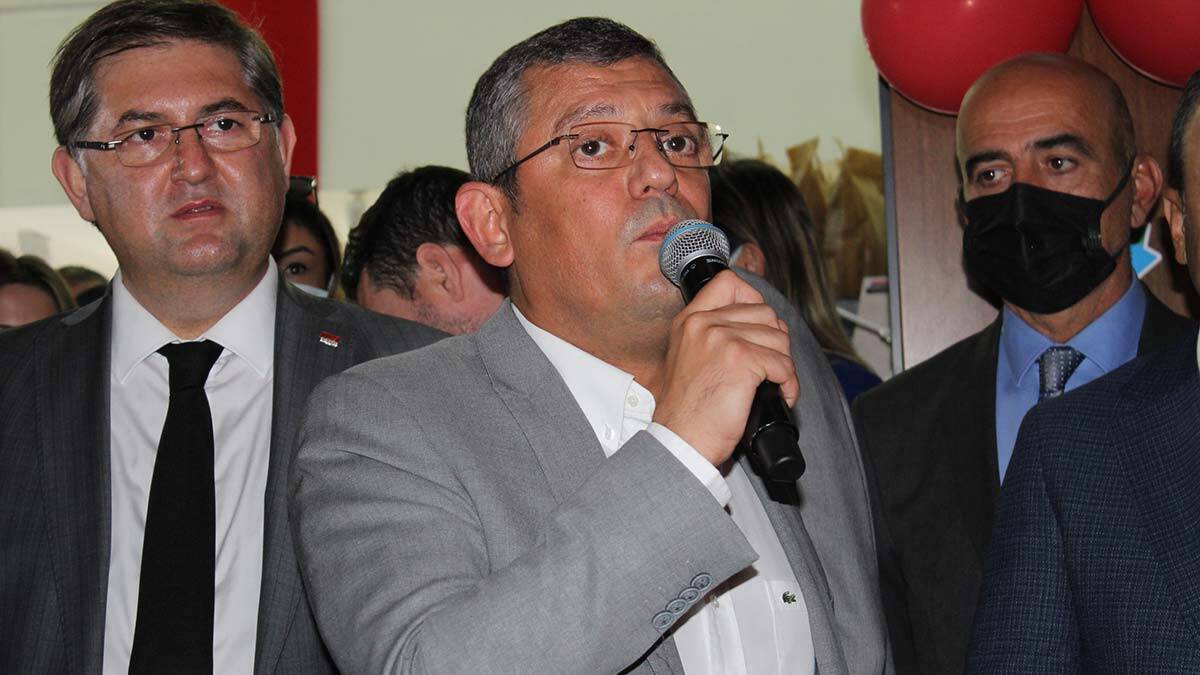 CHP'li Özel'den küçük esnafa sahip çıkın çağrısı