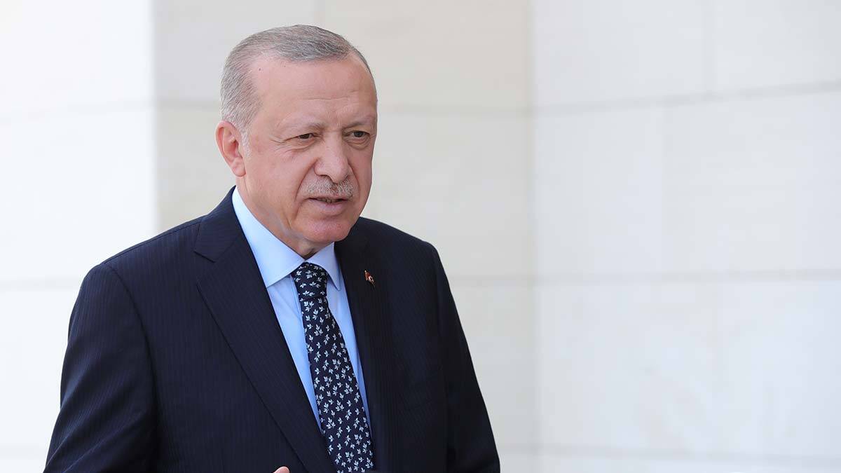 Cumhurbaşkanı: 5 tane uçağım neden verilmiyor