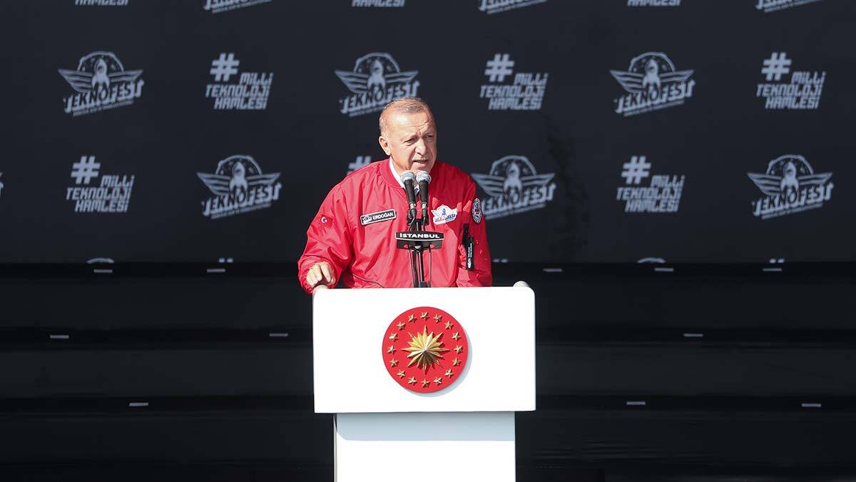 Cumhurbaşkanı: Biz gençlerimize inanıyoruz