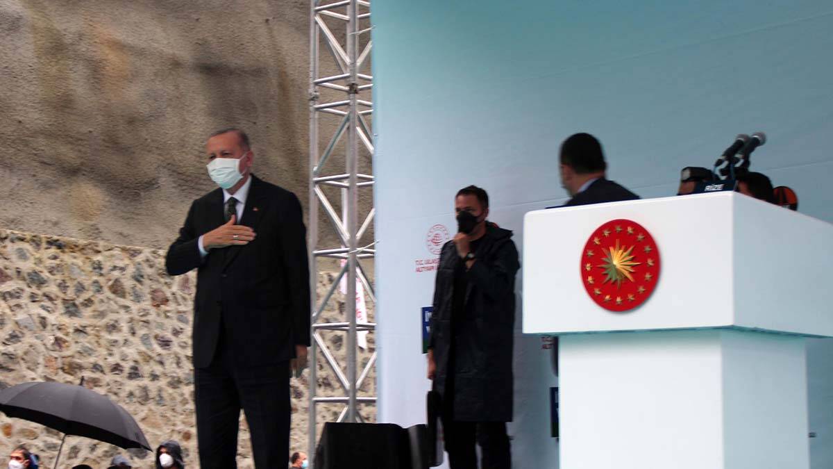 Cumhurbaşkanı: İkizdere'de lojistik tesislerini yapıyoruz