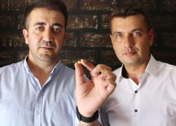 Elektronik atıklardan evde altın elde ediyorlar