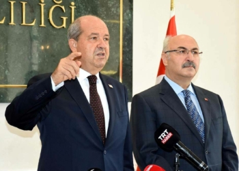 Ersin Tatar: Kıbrıs'ı koparma oyunlarına gelmeyiz