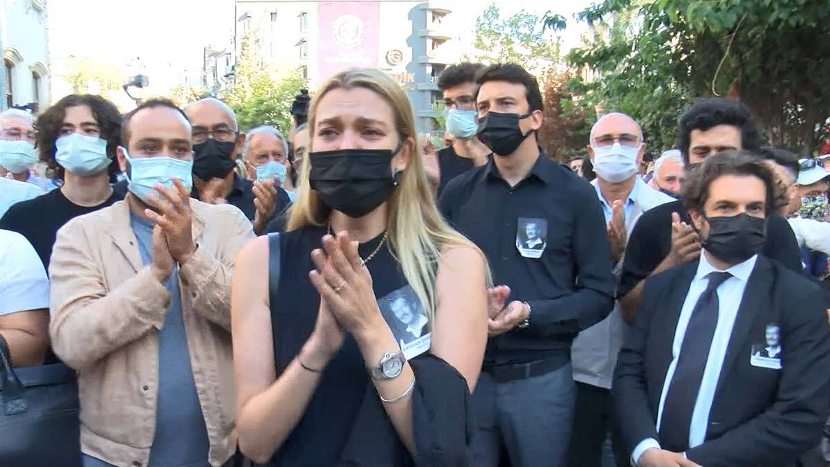 Ferhan Şensoy son yolculuğuna uğurlandı