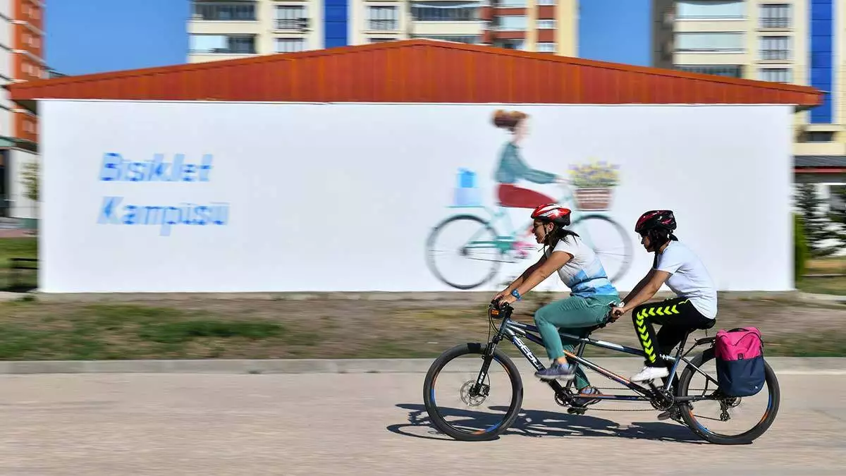 Bisiklet ulaşımı operasyonları bisiklet kampüsü'nde