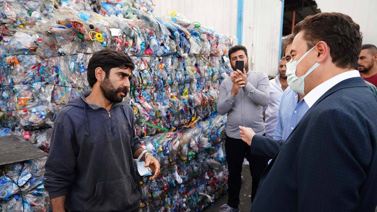 DEVA Partisi Genel Başkanı Ali Babacan'dan 12 Eylül mesajı: "Darbelere, hukuksuzluklara, baskılara bir daha asla!"