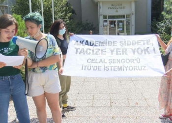 İTÜ'de Celal Şengör protesto edildi