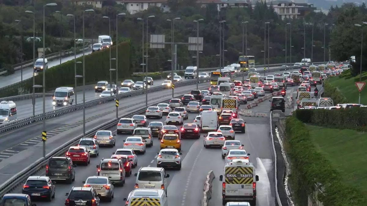 Istanbulda trafik yuzde 62 seviyesinde 2 - yerel haberler - haberton