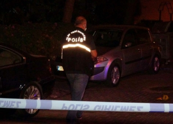 İzmir'de silahlı saldırı: 1 kişi hayatını kaybetti