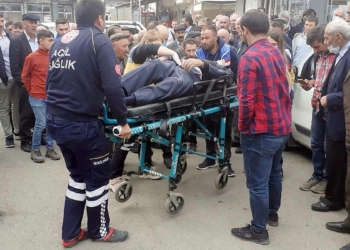 Kars'ta eski muhtar silahlı saldırıda öldü