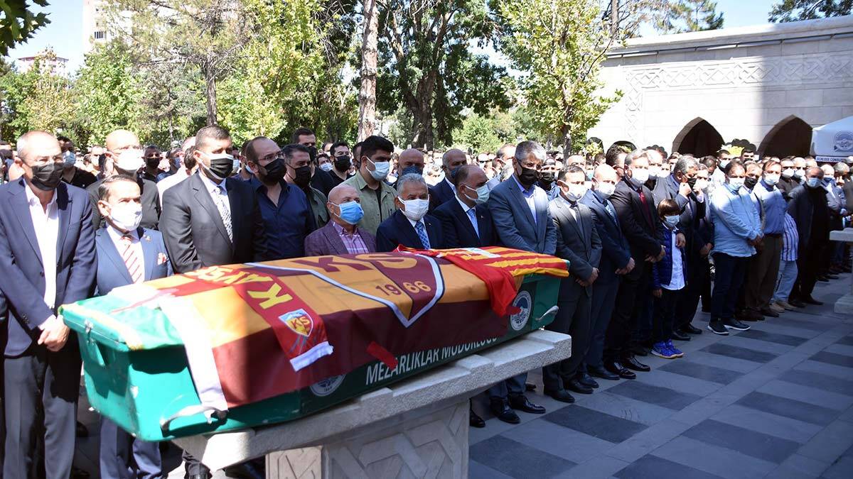 Kayserispor'un eski başkanı hayatını kaybetti