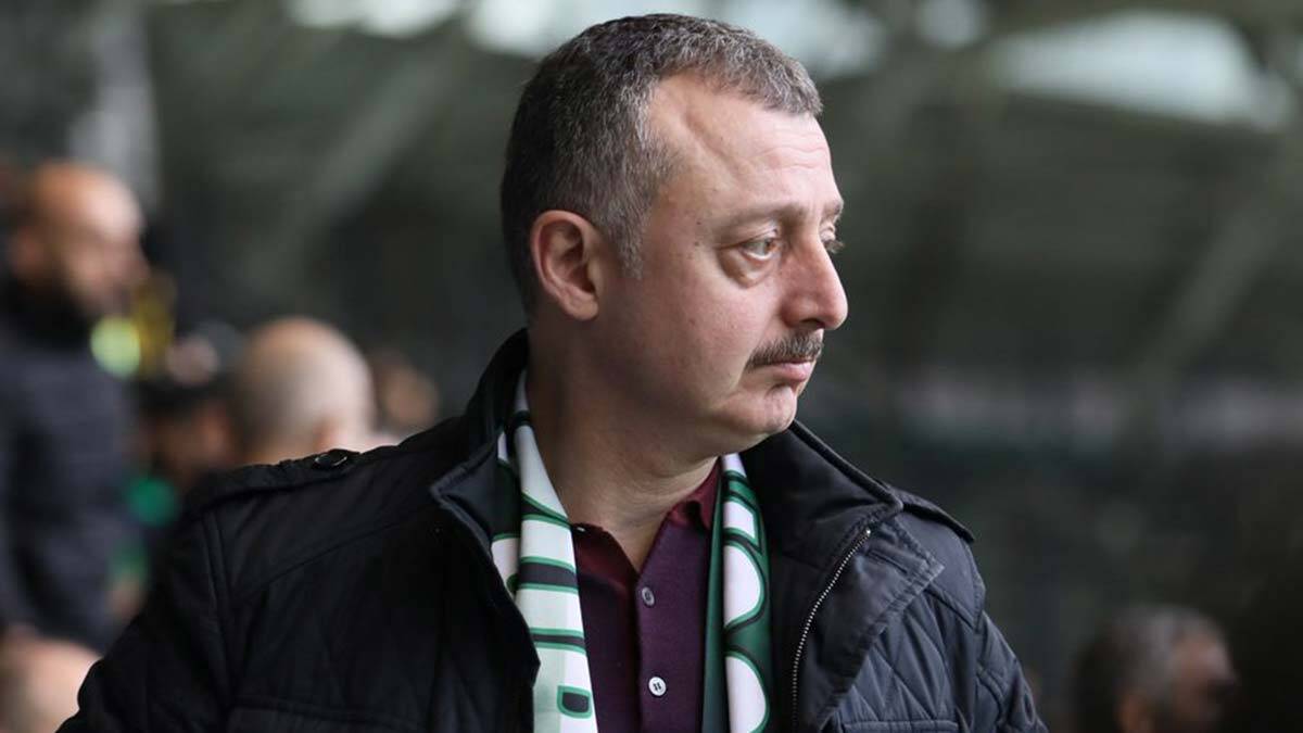 Ülkeye mercek, bize de akıl lazım… Geçen hafta Şenol Güneş ile yazdığım yazının akşamında A Milli Takımı'mızın Hollanda'dan 6 gol yemesi elbette herkes gibi beni de üzdü...