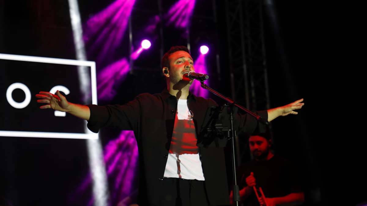 Oğuzhan Koç konserinde büyük sürpriz