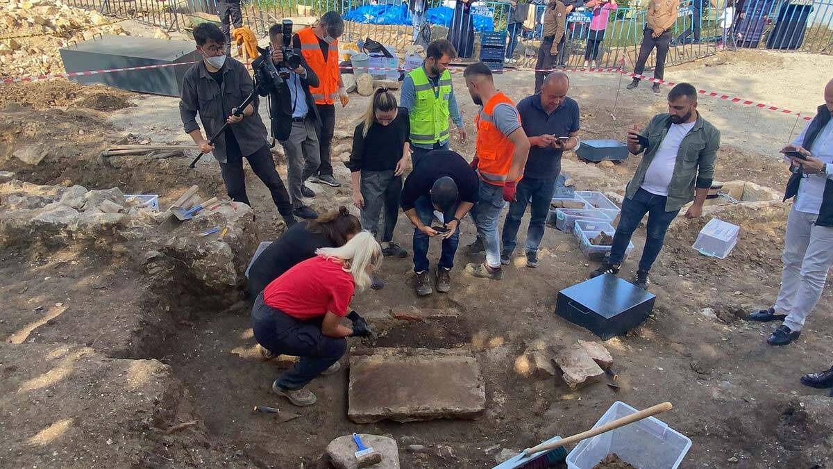 Ordu'da yeni lahit mezar bulundu