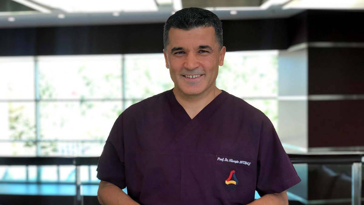 Prof. Dr. Bozbaş: Kalbimizi koronavirüsten koruyalım