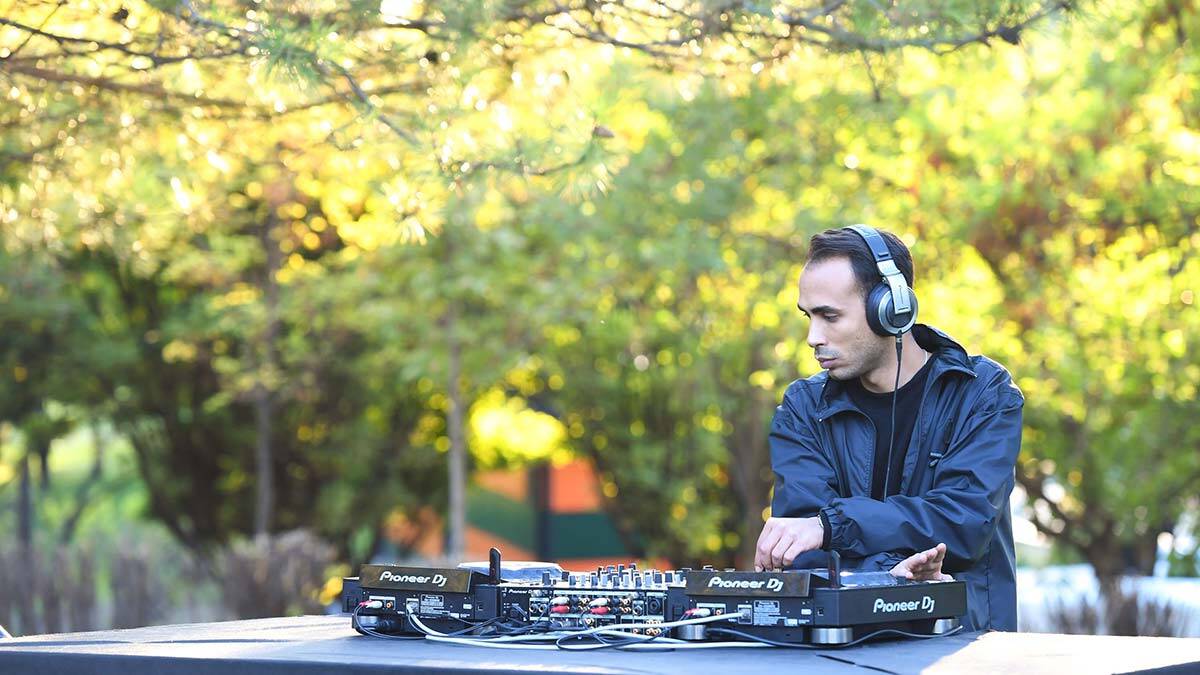 ‘Elektronik Müzik Festivali’ yoğun ilgi görüyor