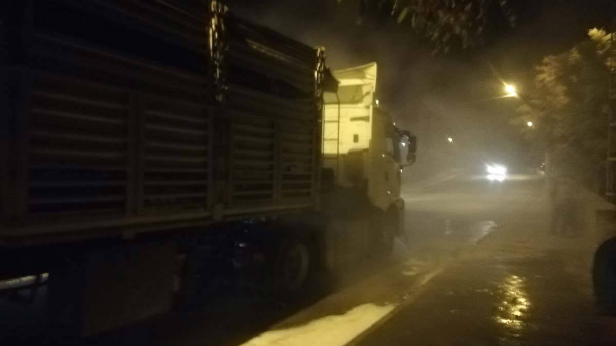 Seyir halindeki TIR'daki yangın söndürüldü