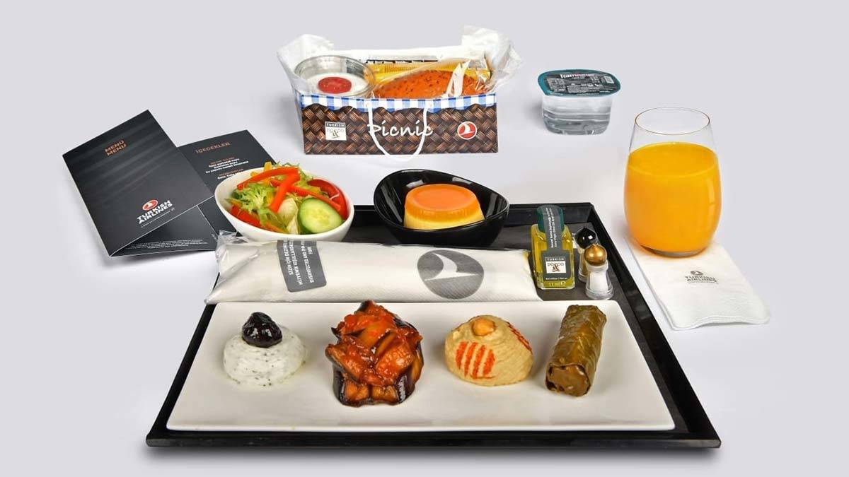 THY iç hatlarda uçak içi ikramlara başlıyor