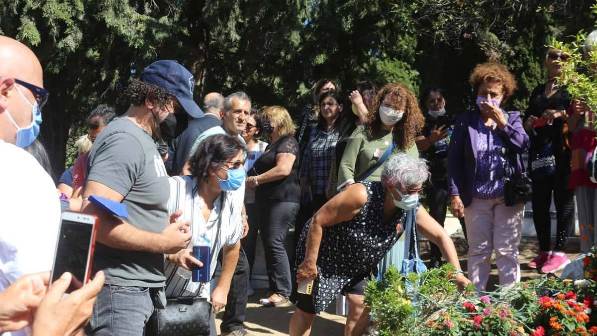 Tuncel Kurtiz mezarı başında anıldı