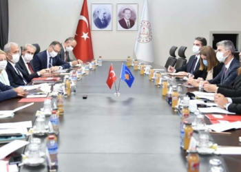 Türkiye'den Kosova ile eğitim alanında iş birliği