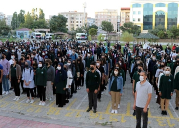 Van'da öğrencilerin yüz yüze eğitim heyecanı