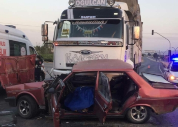 Alaşehir'de kaza: 1 ölü, 3 yaralı