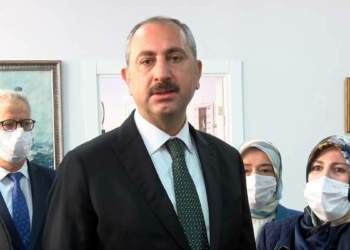 Noterlerde parmak iziyle kimlik doğrulama sistemi tanıtıldı