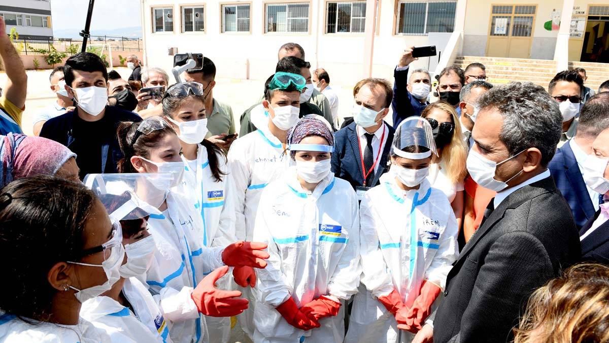 Yüz yüze eğitime ara verilen sınıf sayısı düşük