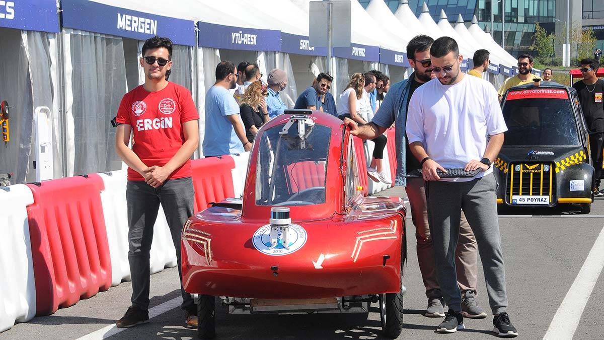 Bilişim Vadisi'nde otonom araçlar yarışacak