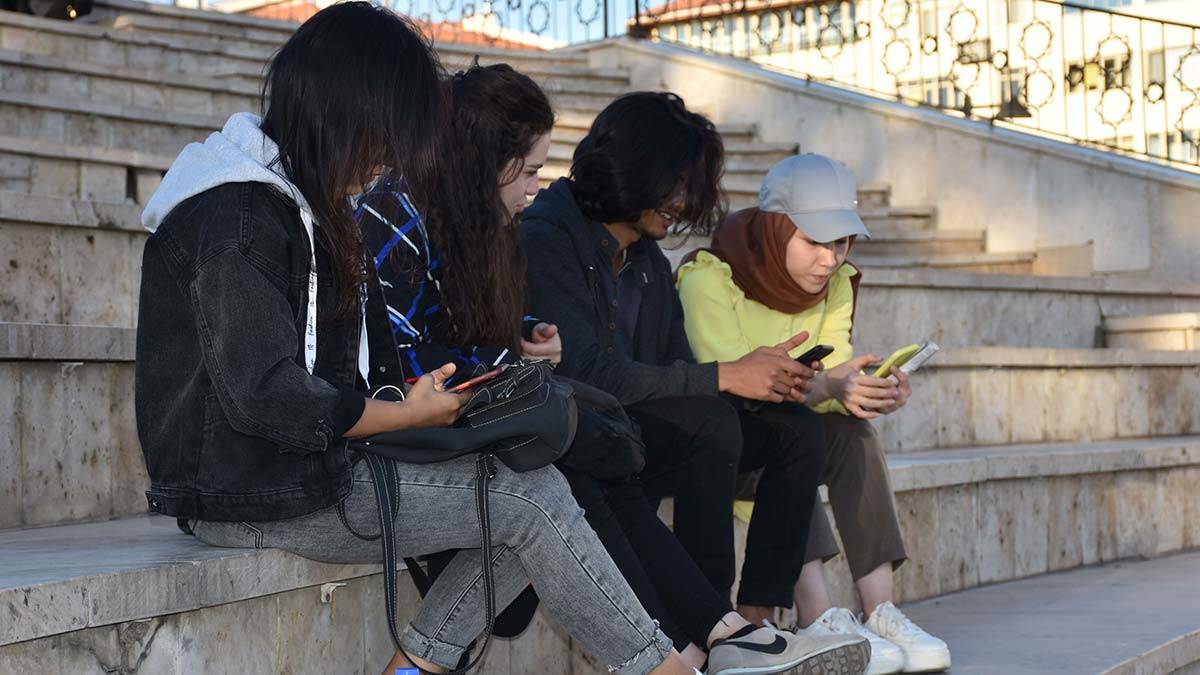 Dijital nesnelere bağımlılıkta yoksunluk sendromu