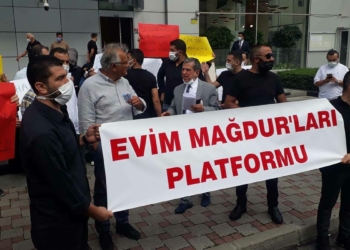 Evim mağdurları TMSF önünde eylem yaptı