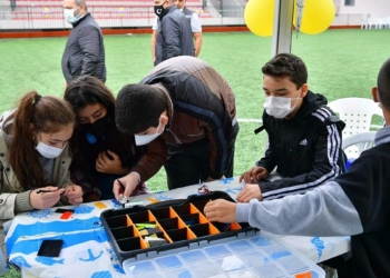 Fatih 4007 TÜBİTAK Bilim Şenliği başladı