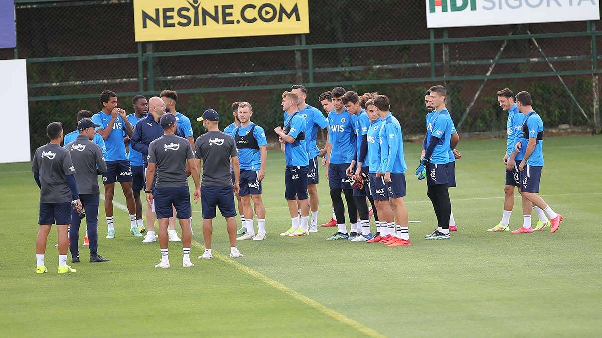 Fenerbahçe'de sivasspor maç hazırlıkları sürüyor