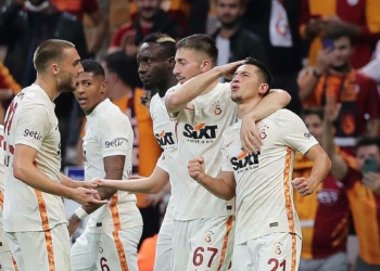 Galatasaray Göztepe'yi 2-1 yendi