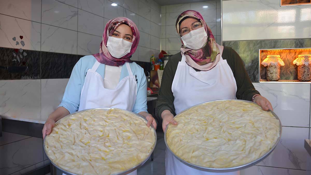 Gülten Turan, hayalini gelini ile gerçekleştirdi