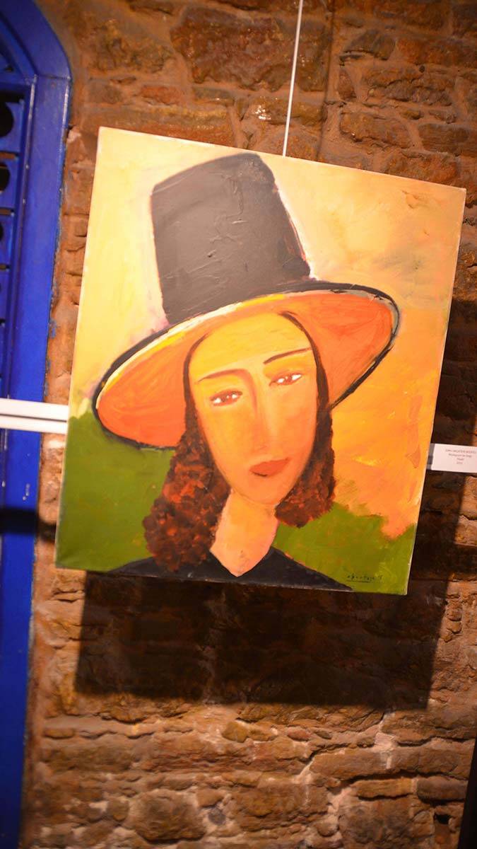 Halit Akçatepe'nin kızı Bodrum'da sergi açtı