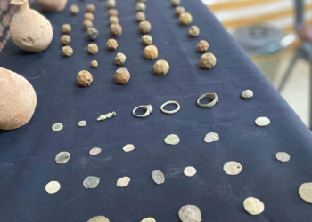 Tarihi eser kaçakçılığı operasyonu polis kamerasında